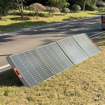 220,8% omzettingsefficiëntie en opvouwbare 200W zonnepanelen voor buitentochten met camper