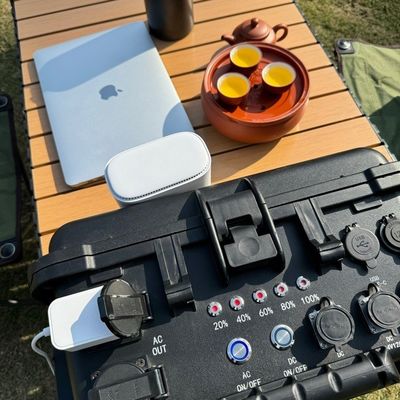 Draagbare handstaaf mobiele voedingsbron 3000W 4000W 5000W Piekvermogen 8000W Laadtijd 6-7h