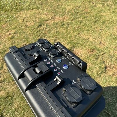 6 tot 7 uur oplaadtijd 4 kW Outdoor Mobile Power 50Hz 110V/220V LiFePO4 Noodstations