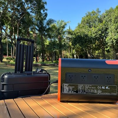 AT22 2200W zonnepaneel stroomvoorziening Draagbare elektriciteitscentrale voor stabiele stroomvoorziening