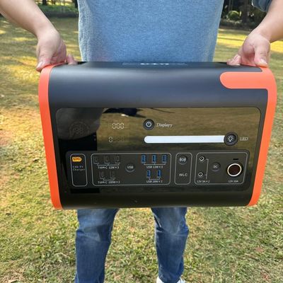 AT22 2000W 2200W LiFePO4-batterij draagbare elektriciteitscentrale voor buitensysteem