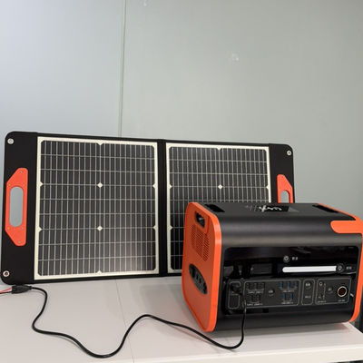 LiFePO4 Hoogcapaciteitsbatterij Noodoplader voor mobiele telefoons en laptops met AC/DC-uitgang