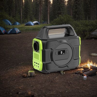 110V 300W draagbaar snellaadstation met LCD-scherm en 8000mAh batterijcapaciteit