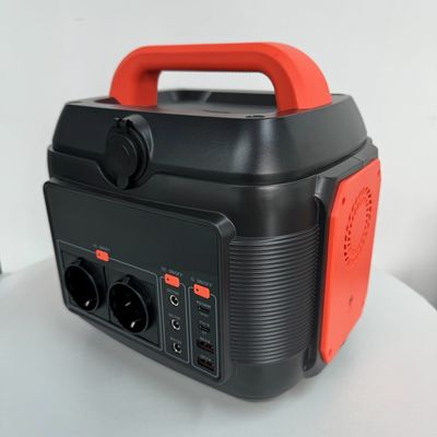 OEM/ODM 600W Camping Mobile Power Indoor Emergency Power Station Zonne-energiegenerator Ingebouwde omvormer