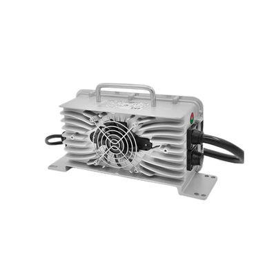 Nieuwe energie elektrisch voertuig 72V18A Lithiumbatterij oplader Hoog vermogen snel opladen waterdicht verzegeld