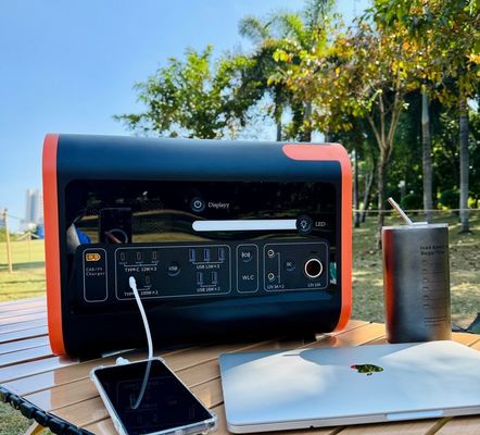 1800W 2000W 2200W Draagbare elektriciteitscentrale 2kw met Lithium LiFePO4 batterij AT22 Zwart