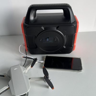 Buiten lithiumbatterijen Energieopslagbatterij 300W Draagbare elektriciteitscentrale met MPPT
