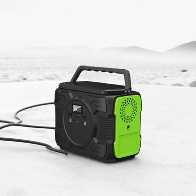 Draagbare zonne-energie-opslagcentrale op balkon met 200W AC-uitgang en USB-uitgang