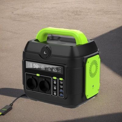 LiFePO4-batterij DC AC Draagbare zonne-energiecentrale voor binnen- en buitenvoorzieningen