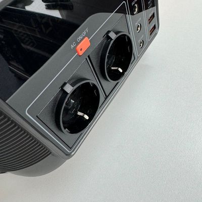 Eenvoudige en veilige aan boordstation 600W288wh zonne-generator met een wisselstroomstop