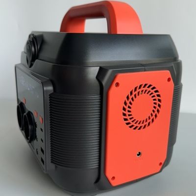 Draagbare zonne-energiegenerator van 600 W met USB-DC-AC-uitgang
