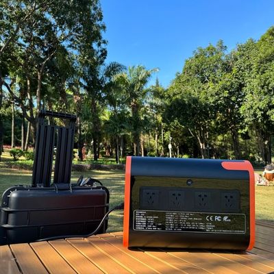 s Beste 2200W/2048wh Parallel draagbare elektriciteitscentrale voor huishoudens voor energiebehoeften buiten