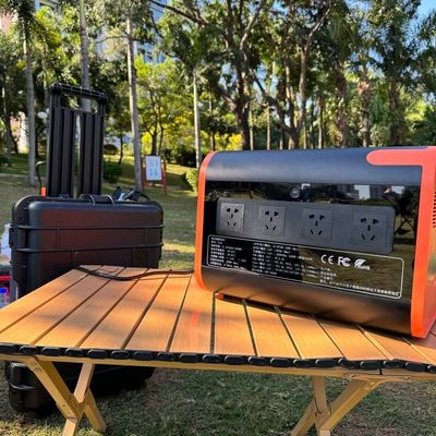 LiFePO4 2200W AT22 Draagbare zonne-energiecentrale voor back-up-energievoorziening in campings