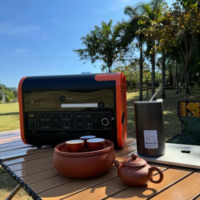 Draagbare elektriciteitscentrale voor thuis en buiten camping 2200W 1500W zonnepaneelgenerator