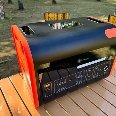 40ah/110V/220V Mobiele oplaadbare 2200W Outdoor Camp Lithiumbatterij Power Draagbare Power Station
