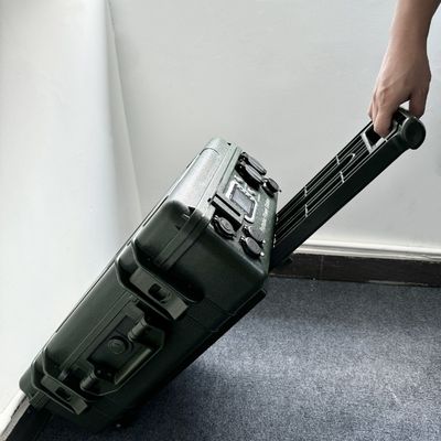 43 kg Draagbare elektriciteitscentrale 6000W/6048Wh Capaciteit 77x54x32cm Pakketgrootte voor huishoudens