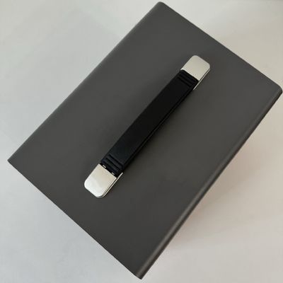 Kleine draagbare elektriciteitscentrale van 300 W/LiFePO4 met overbelastingbescherming en correctiegolf
