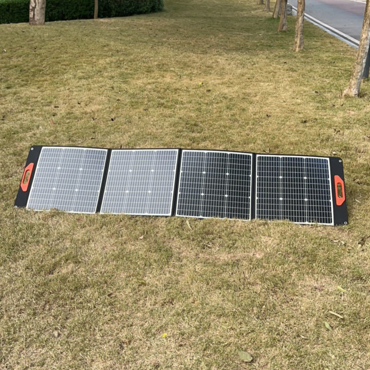 200W 12V draagbare zonnepanelen voor kamperen RV Yacht vouwgrootte 22*24.8*1.77in