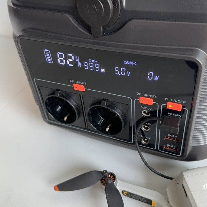 Reizen Draagbare elektriciteitscentrale 600W Lithium Energieopslag Stroomvoorziening 6kg Sinusoidale golf
