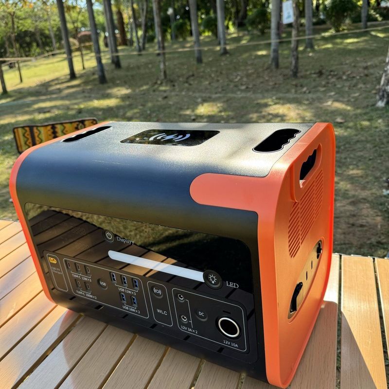 800W zonne-oplaadback-inverter voor draagbare elektriciteitscentrale voor buitenomroep