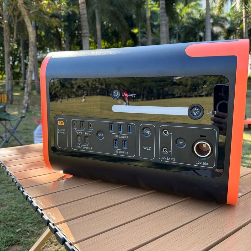 Verenigde Staten AC Socket 2200W Draagbare Power Station Essentieel voor Outdoor Adventures