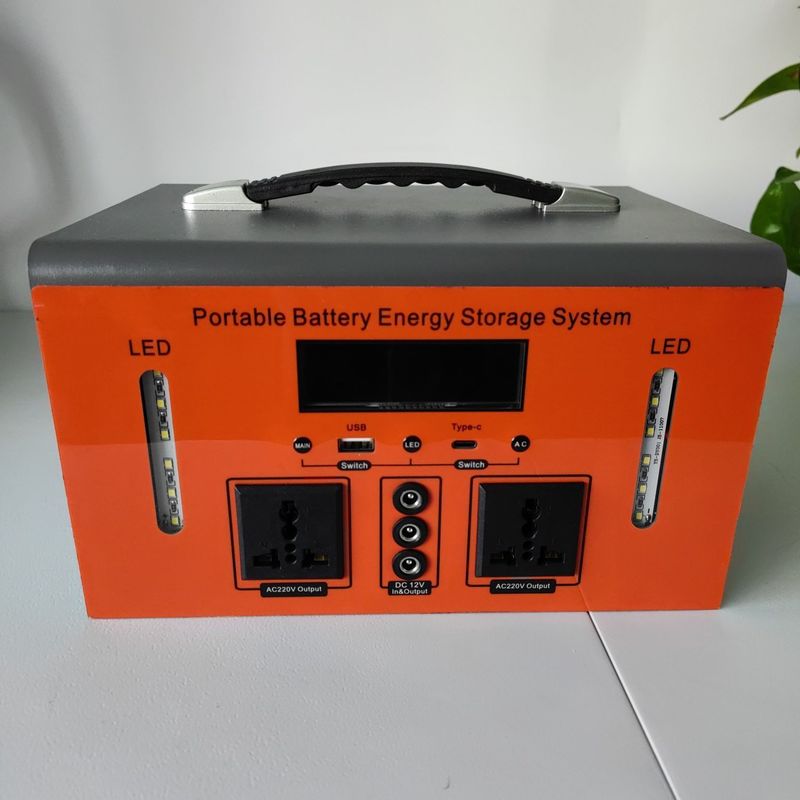 300W/500W draagbare elektriciteitscentrale voor camping en thuiszorg USB DC-uitgang 5V/10W Max